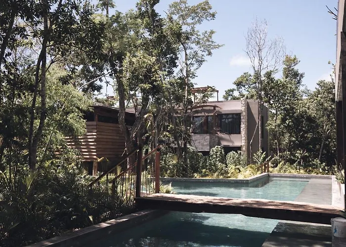 Nomad Humans Residences *