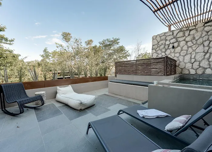 Nomad Humans Residences Apartment *