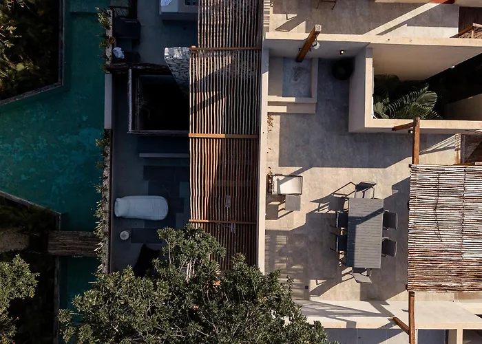 Nomad Humans Residences Apartment