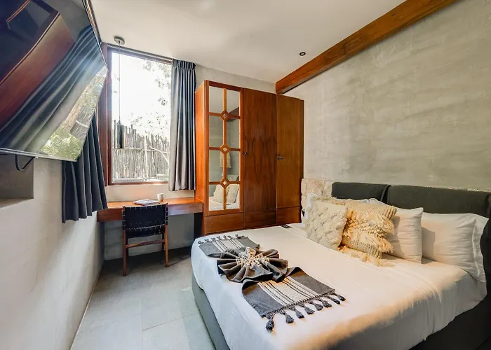 Nomad Humans Residences