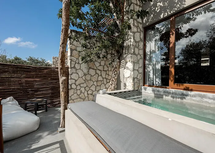 Nomad Humans Residences Tulum